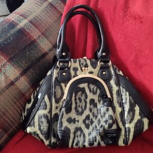 Elegant Black and Cream Women's Handbag